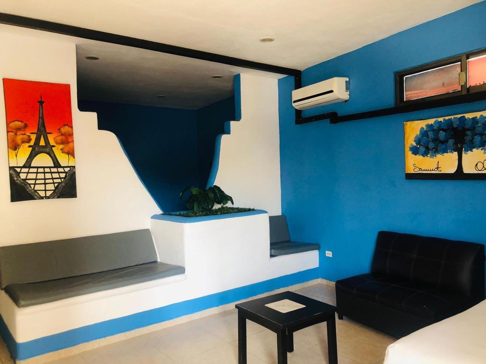 Easy Hotel Playa del Carmen Luaran gambar