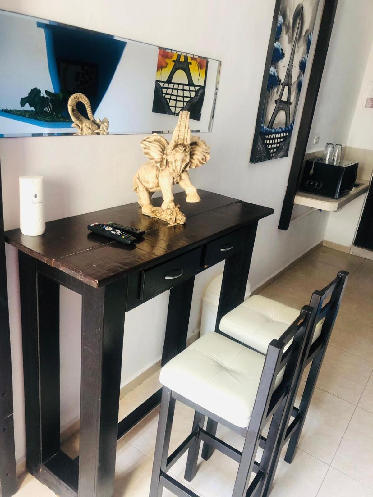 Easy Hotel Playa del Carmen Luaran gambar