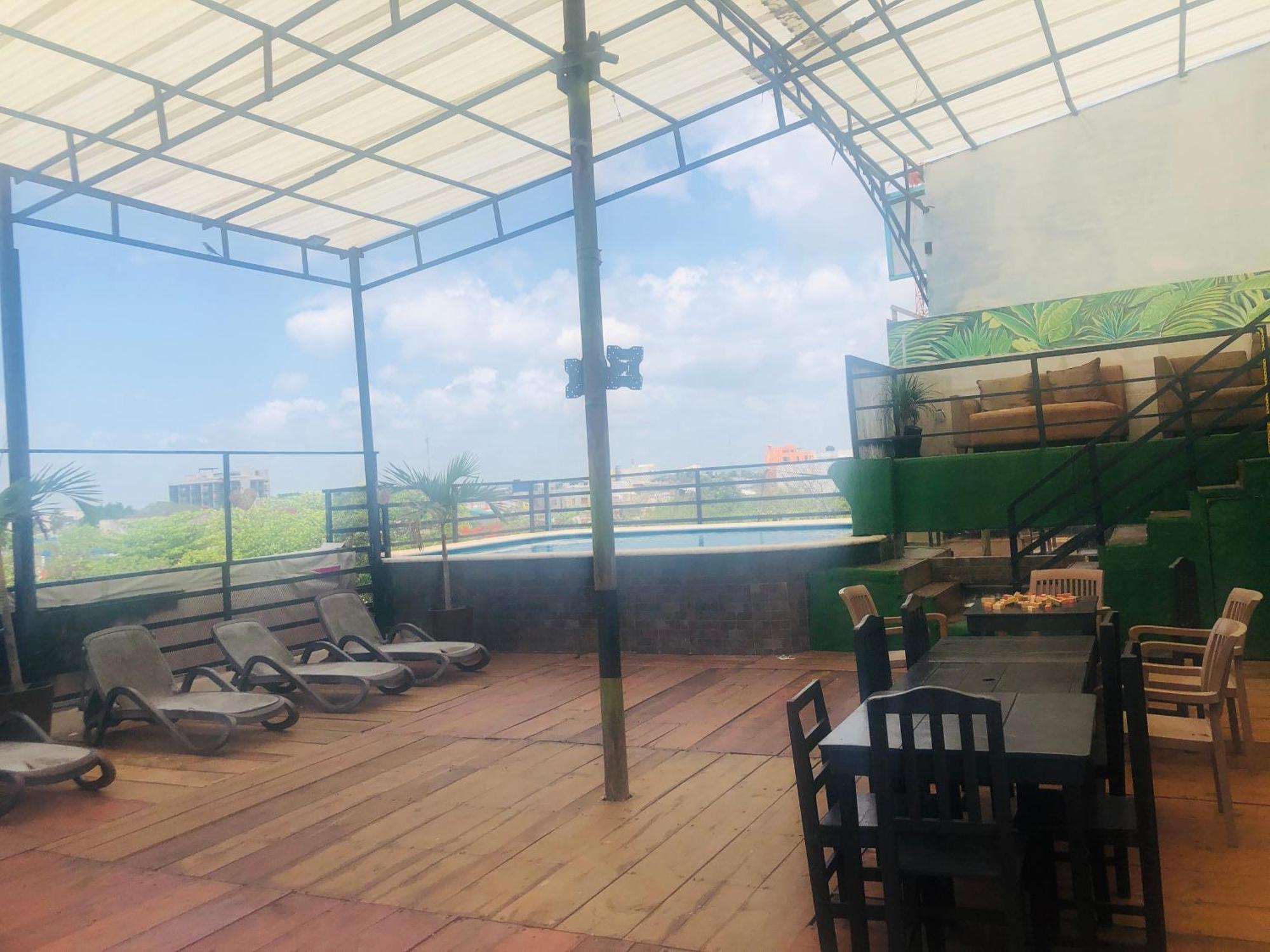 Easy Hotel Playa del Carmen Luaran gambar