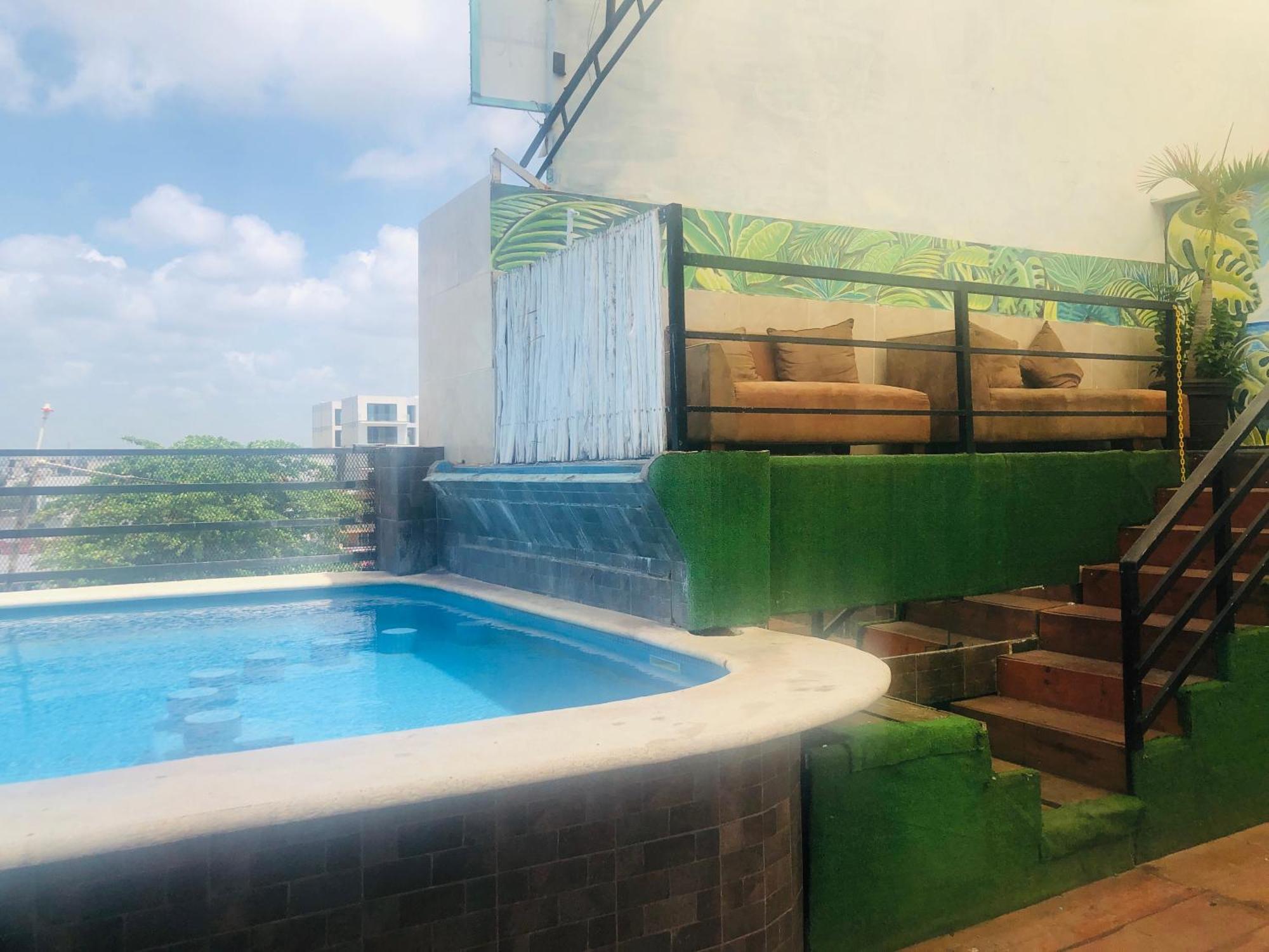 Easy Hotel Playa del Carmen Luaran gambar